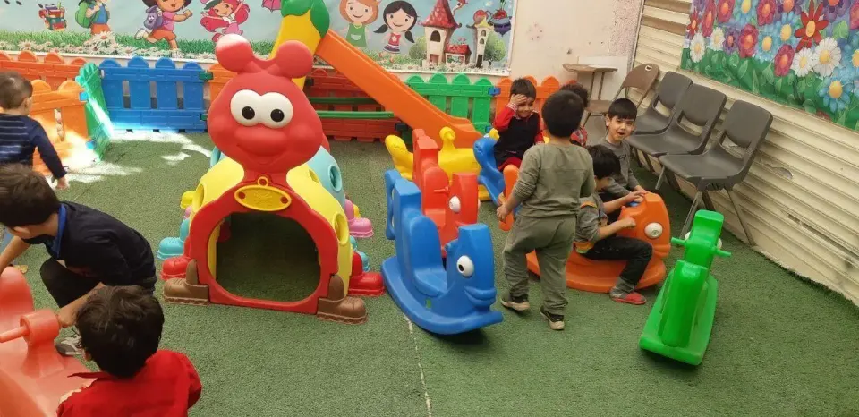 پیش دبستانی و مهد کودک هدهد