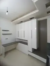 ساخت و نصب کابینت و کمد موبایر