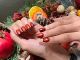 خدمات تخصصی ناخن و اکستنشن مژه نیلای