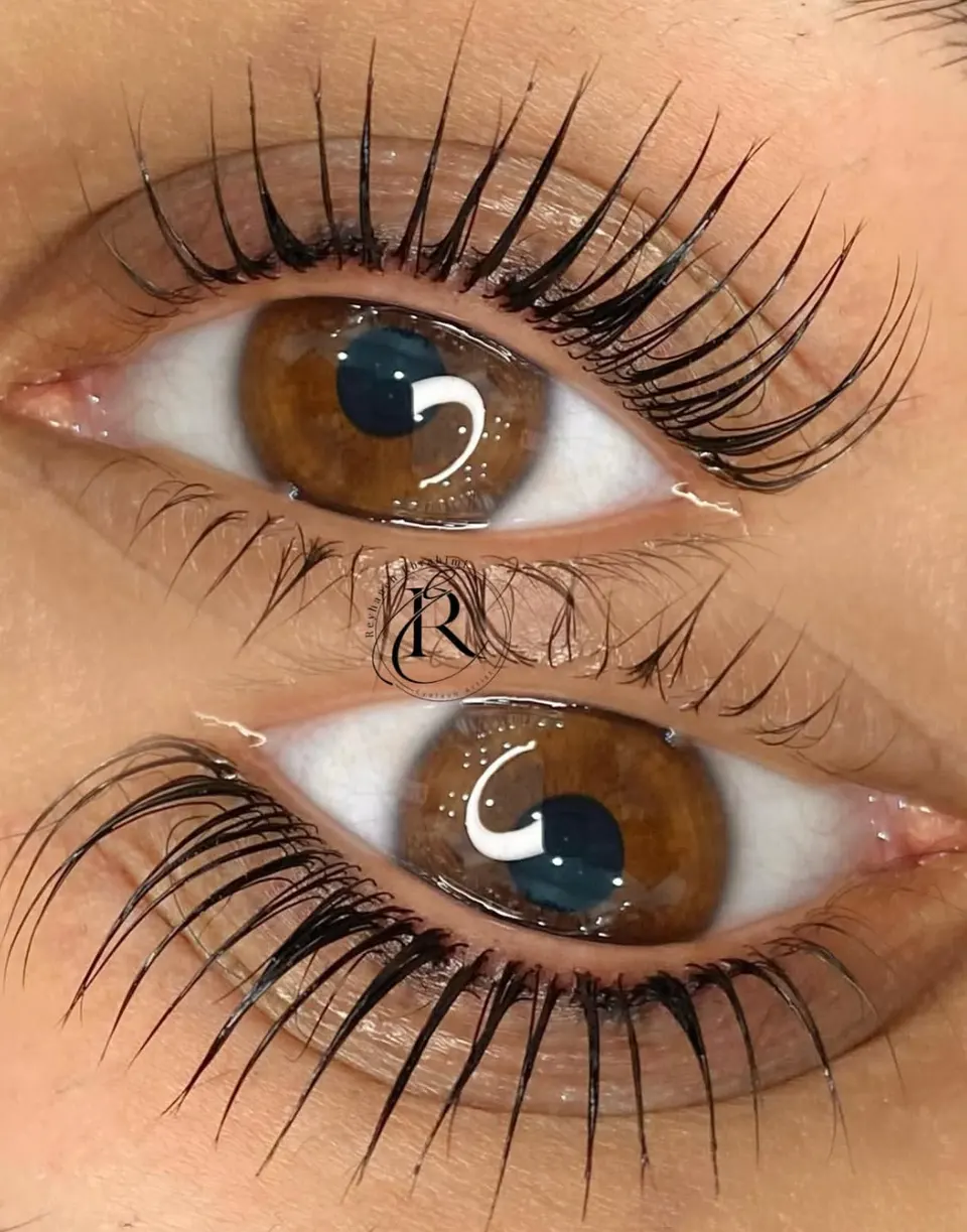 خدمات لیفت مژه و ابرو ریحانه