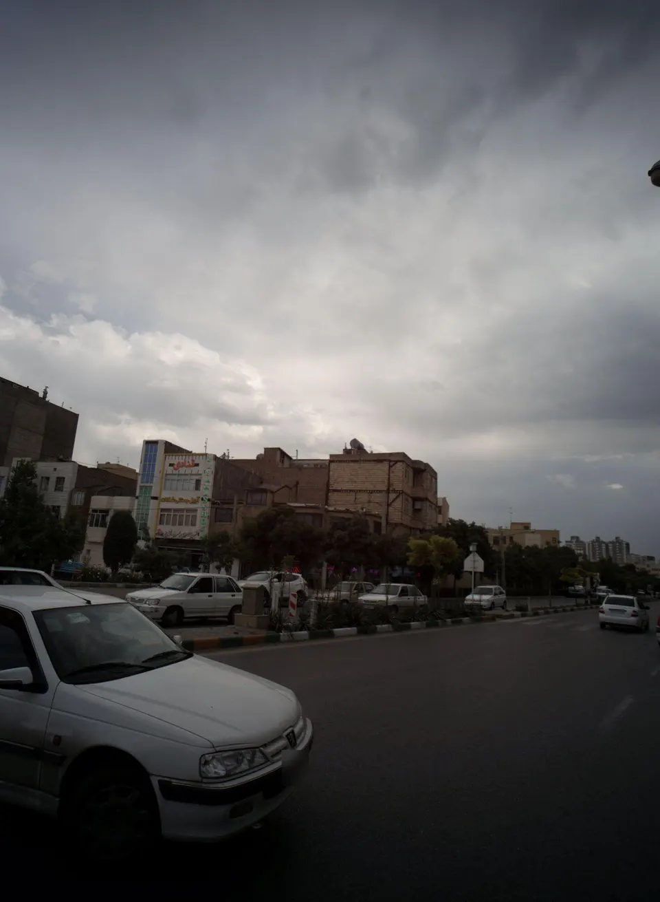 شیرینی سرای پسران شجاع