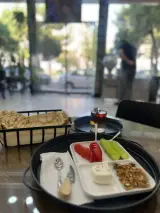 صبحانه کرمی شعبه گوهردشت