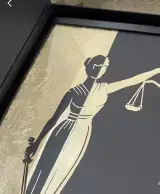 وکیل پایه یک دادگستری سمیه حسینی دخت