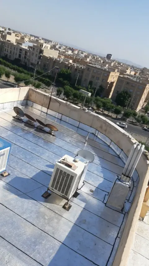 ایزوگام، بهروز عباسی