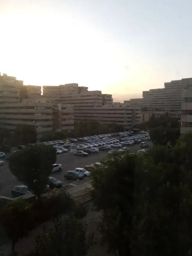 بلوک E2