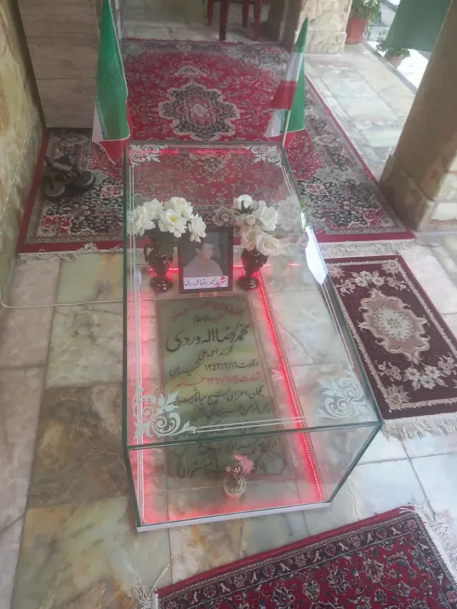 شیشه بری اوین پارک وی فرشته