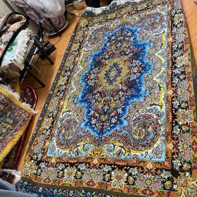 آموزشگاه قالیبافی باغ گره