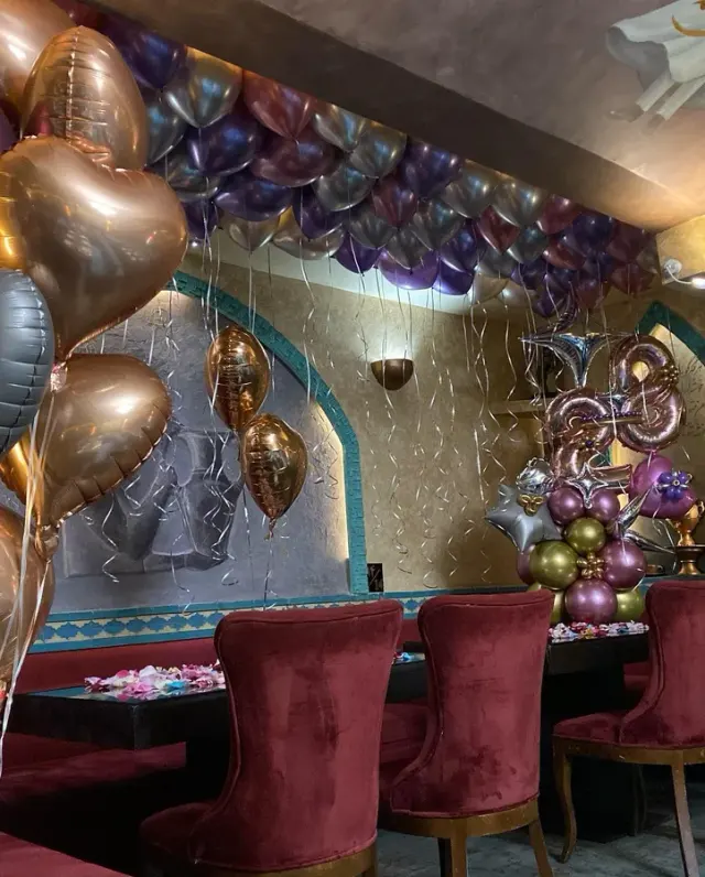 رستوران ایرانی شبهای سرو