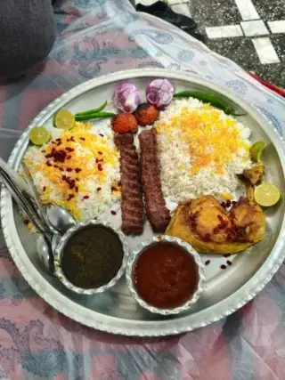 رستوران بانو