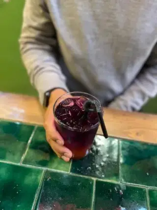 کافه بِ‌ روی