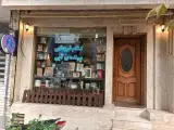 کافه کتاب پرنده آبی