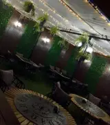 کافه رستوران روف لند