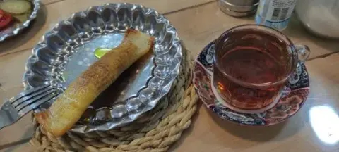 کافه صبحانه ۴۰۳