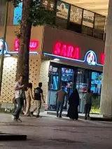 رستوران و فست فود سارا