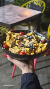 کافه گیم پیشرو