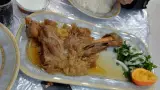 رستوران معین درباری