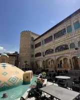 کافه رستوران فرنگی سرای دلربا