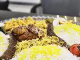 کافه رستوران و فست فودی شمس