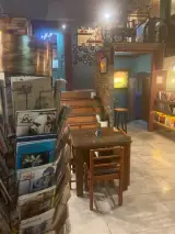 کافه اردیبهشت