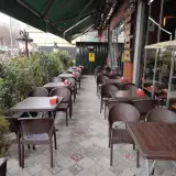 کافه رستوران پاییز ۸۱