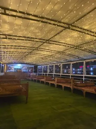 کافه رستوران مروارید
