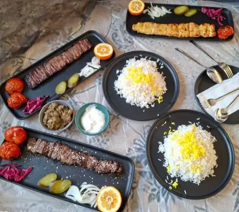 کافه رستوران فاخر