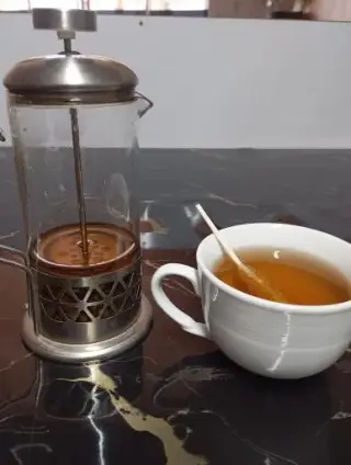 کافه مشتی