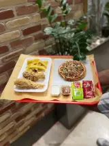 کافه دنج ایکی کیلویی