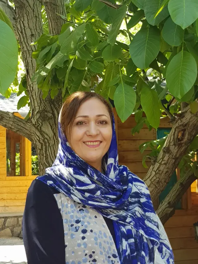 روانشناس دکتر پروانه شقاقی