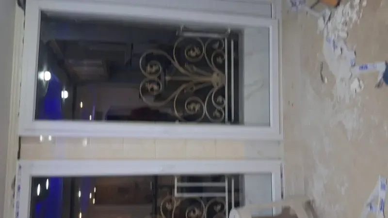 درب وپنجره دوجداره