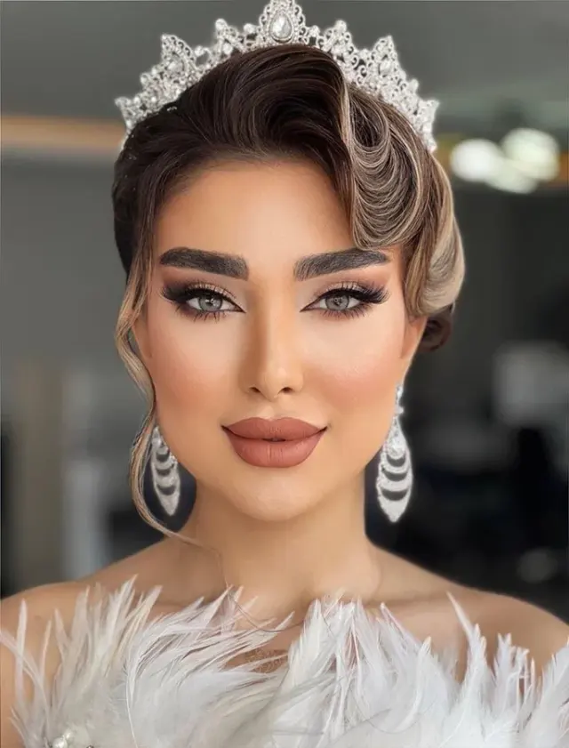 سالن زیبایی اِلای جنب نیایش مال