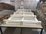 پالت چوبی