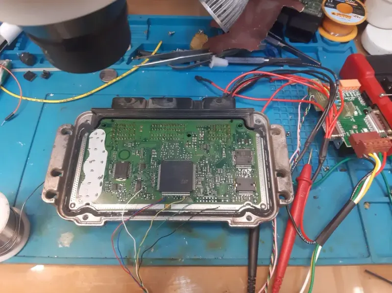 تعمیرات ایسیو ECU
