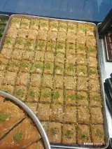 کافه باقلوا علی حان