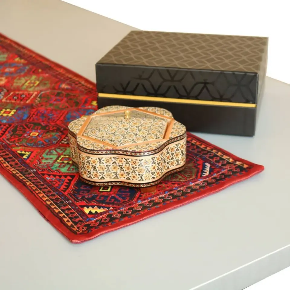 هدیه تبلیغاتی مناسبتی صنایع دستی کلوت