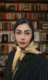 وکیل پایه یک افسانه آبرون(مشاوره رایگان)