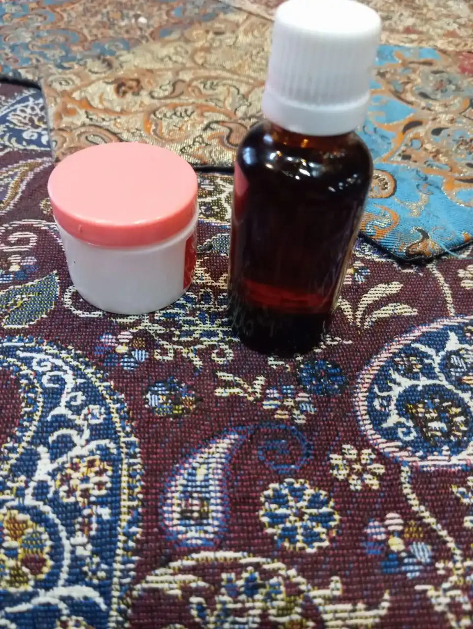 کرم و روغن حجم دهنده بدن