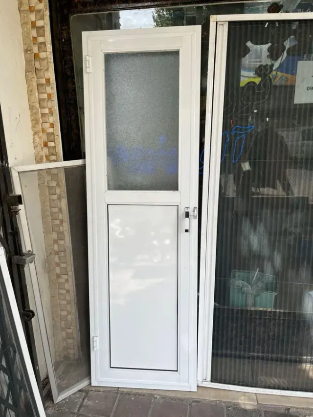 درب و پنجره دوجداره