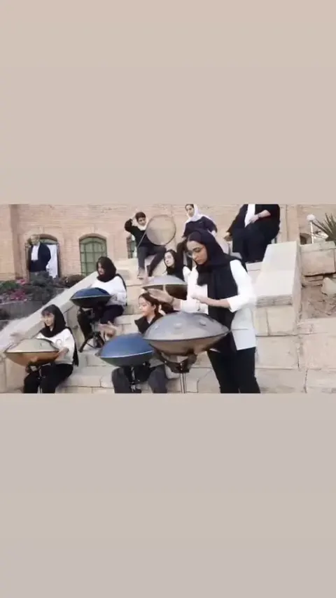 آموزشگاه موسیقی آوای نیستان