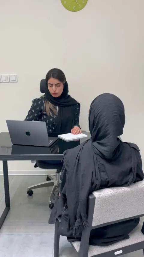 متخصص تغذیه و لاغری آتنا رفیعی