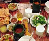 سفره خانه و دیزی سرا آسیا