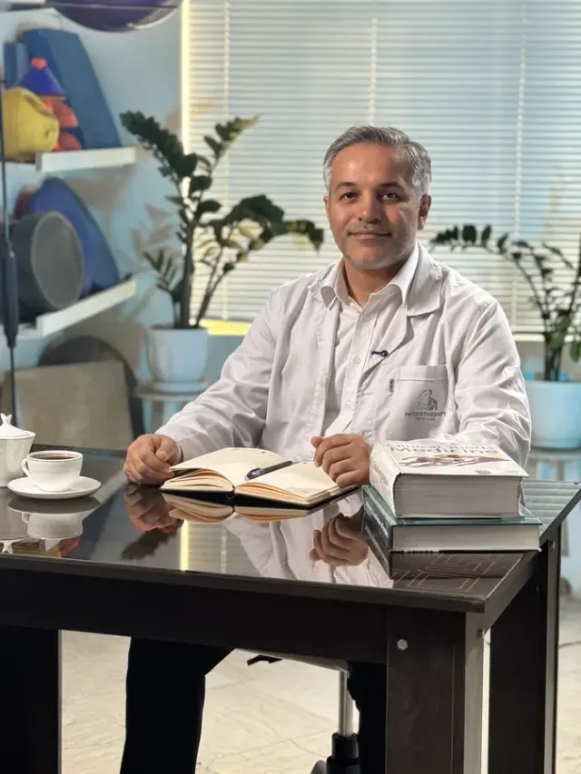 فیزیوتراپی پویان