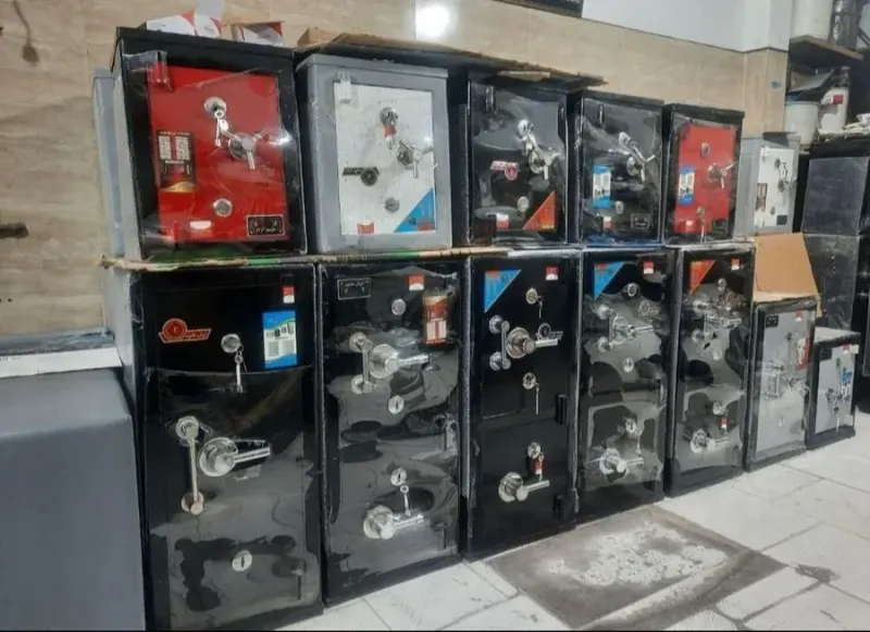 فروشگاه گاو صندوق آتام