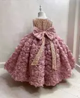 پارچه فروشی تن ناز و پارچه های وارداتی