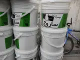 انواع پخش چسب کاشی سرامیک و بتن