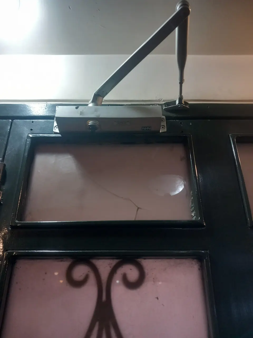 نصاب جک پارکینگ و کرکره برقی علی کرمی