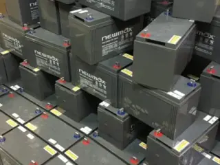 خریدار ضایعات باتری UPS