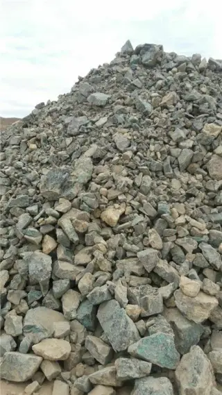 خرید و فروش خاک و سنگ سرب ، روی و مس و غبار یا دوده