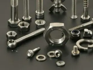 فروش پیچ و مهره استیل ، پیچ های فولادی و برنجی