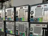 خریدار کیس کامپیوتر سرور و سویچ مانیتور